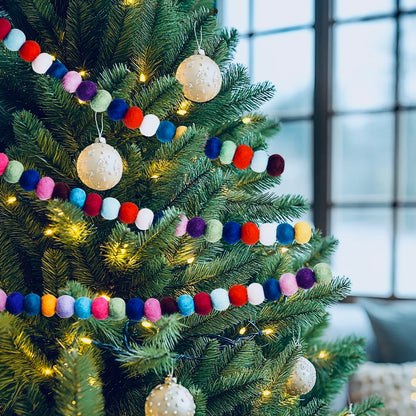 MODWOOL™ Felt Ball 75L" Garland Multicolor