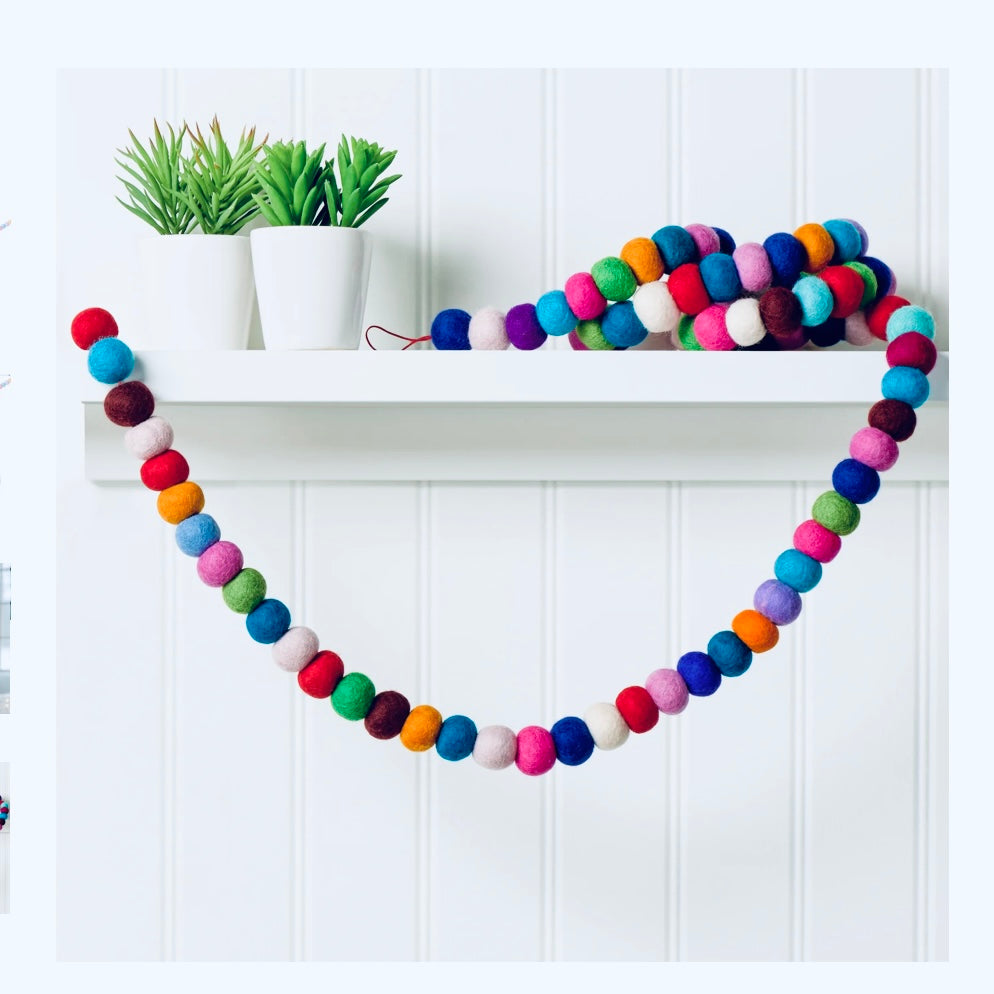 MODWOOL™ Felt Ball 75L" Garland Multicolor