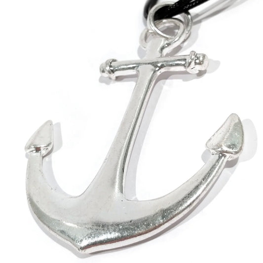 NECKLACE WITH LARGE ANCHOR CHARM